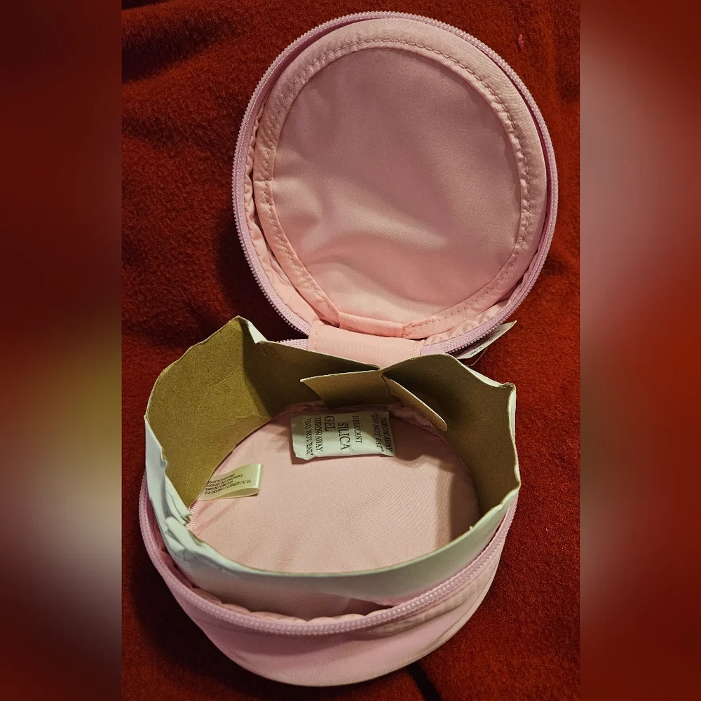 NWT VS Pink Mini Jewelry Box - Picture 6 of 10